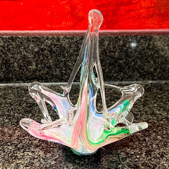 Murano Glass Hand Blown Basket Vase - Picture 9 of 10